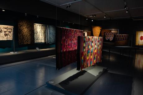 El Centro Cultural La Moneda inaugura la 2ª Bienal de Arte Textil con piezas originarias de diez países de África