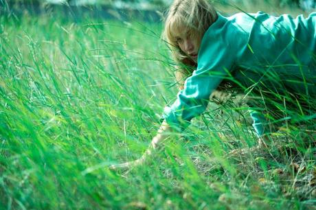 Jennifer Lawrence y Robert Pattinson protagonizan “Mátate, Amor”