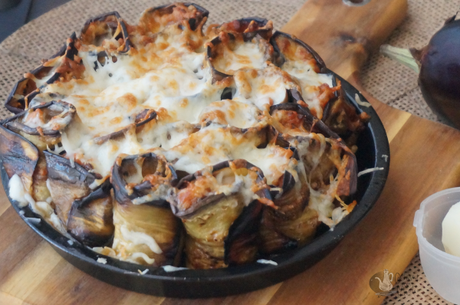 Rollitos de berenjenas rellenos.