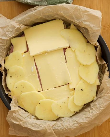 añadir el queso y mas papa