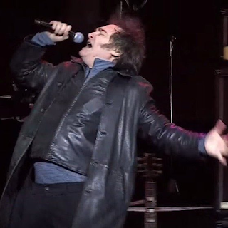 Colonizados y empobrecidos: Patría mía, dame un presidente