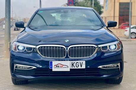 MID Car agiliza la compra de coches usados aceptando un vehículo a cambio y financiando sin esperas