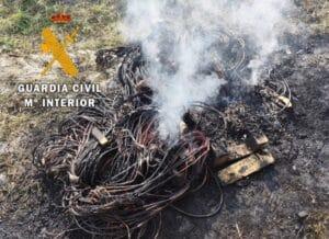 Tres detenidos como presuntos autores de numerosos robos con escalo en el cementerio de Tarancón