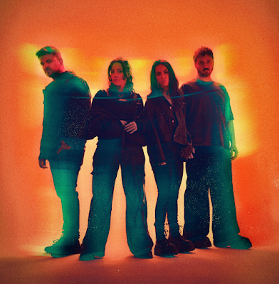 SALVANA: 'REVERSIA' SALVANA: 'REVERSIA'