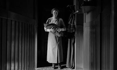 La chica de la aguja + ¿Ha muerto mamá?