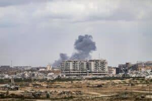 Netanyahu se reúne con los dos enviados de Trump antes del comienzo de la reunión para aprobar el plan de Gaza