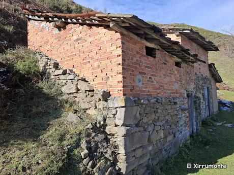 La Bárgana-Picu Tresconceyos-Tarrucio La Bárgana-Picu Tresconceyos-Tarrucio