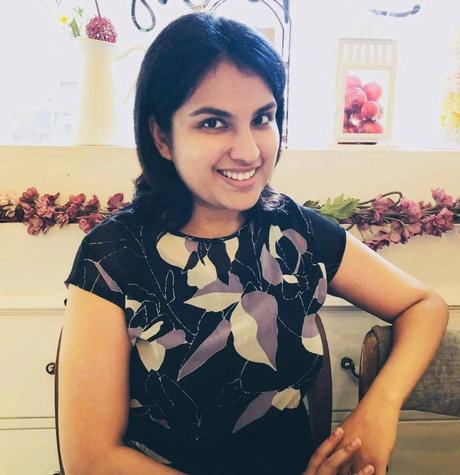 Hema presenta el vestido que encontró su color, libro infantil bilingüe que celebra la expresión emocional