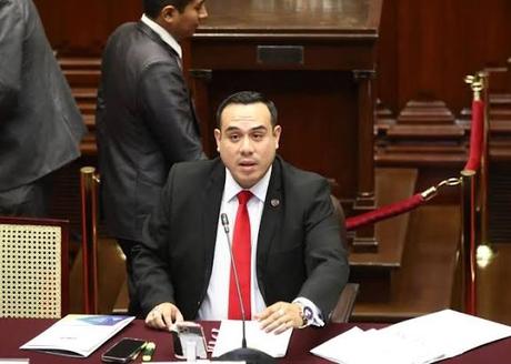 José Jerí gobernará Perú por siete meses.