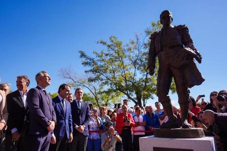 Encuentran el cadáver de un hombre que llevaba muerto 15 años en su casa de Valencia