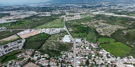 Avanza construcción de la Vía Alterna Oriente para mejorar la movilidad en la zona metropolitana Avanza construcción de la Vía Alterna Oriente para mejorar la movilidad en la zona metropolitana