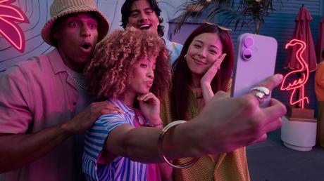 iPhone 17: retrofuturo y libertad en la palma de la mano 3 iPhone 17: retrofuturo y libertad en la palma de la mano 3