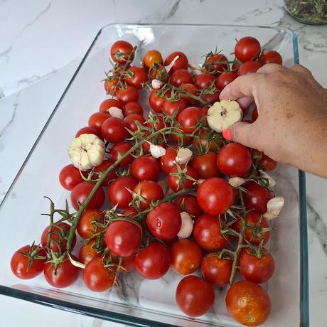 Tomates cherry confitados al horno y en conserva