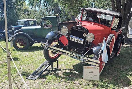 Clubes, stands y presentación de un libro Clubes, stands y presentación de un libro