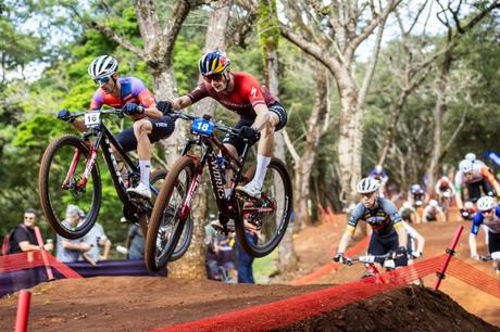 Martín Vidaurre se consagra Subcampeón Mundial del Circuito de Mountain Bike 2025