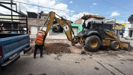 Programa Por Buen Camino refuerza jornada de bacheo en más de 30 calles de San Luis Potosí
