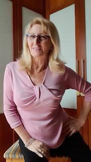 HOY ES EL DIA DE LA COSTURERA HOY ES EL DIA DE LA COSTURERA