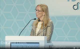 Imagen que contiene persona, mujer, viendo, tabla

El contenido generado por IA puede ser incorrecto.