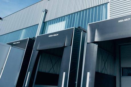 ASSA ABLOY refuerza su portfolio con abrigos de estanqueidad y equipamiento para muelles de carga ASSA ABLOY refuerza su portfolio con abrigos de estanqueidad y equipamiento para muelles de carga