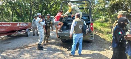 Protección Civil rescata a 314 personas en San Vicente ante emergencia por lluvias Protección Civil rescata a 314 personas en San Vicente ante emergencia por lluvias