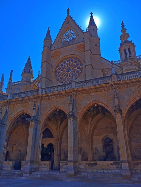 CAMINO DE SANTIAGO 14 LEÓN