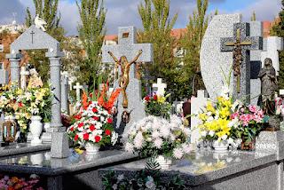 DEL ARCHIVO DEL BLOG. DÍA DE DIFUNTOS. PUBLICADO EL 02/11/2016 DEL ARCHIVO DEL BLOG. DÍA DE DIFUNTOS. PUBLICADO EL 02/11/2016