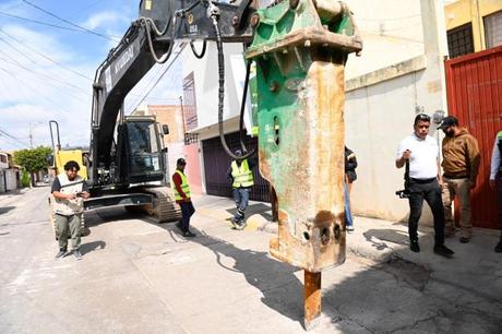 Pavimentarán en su totalidad la colonia Los Fresnos, anuncia Juan Manuel Navarro