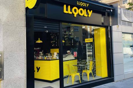 Llooly llega a El Mirador de Burgos con una oferta innovadora de gofres, helados y batidos Llooly llega a El Mirador de Burgos con una oferta innovadora de gofres, helados y batidos