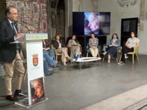 El Ayuntamiento de Talavera modifica el recorrido del Desfile de Carlos V de este sábado para mejorar su organización El Ayuntamiento de Talavera modifica el recorrido del Desfile de Carlos V de este sábado para mejorar su organización