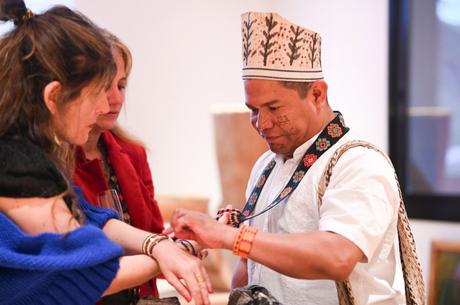 La ruta de la artesanía latinoamericana: cómo las comunidades indígenas se insertan en el mercado global