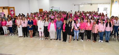 Juan Manuel Navarro llama a fortalecer la prevención del cáncer de mama en Soledad