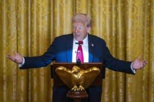 Millones de manifestantes protestan contra Trump en las principales ciudades de EEUU Millones de manifestantes protestan contra Trump en las principales ciudades de EEUU