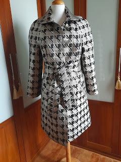 ABRIGO METALIZADO + BOLSO ABRIGO METALIZADO + BOLSO