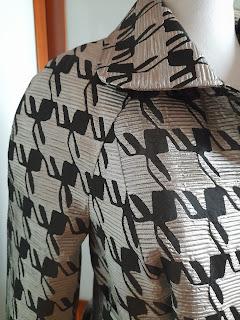 ABRIGO METALIZADO + BOLSO ABRIGO METALIZADO + BOLSO