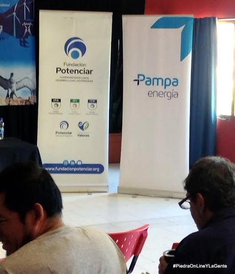 Curso de Oficio / Auxiliar de instalación de agua -gas y cloacas. Curso de Oficio / Auxiliar de instalación de agua -gas y cloacas.