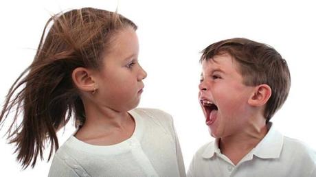 Cómo poner límites a los niños sin tener que gritar: guía práctica para padres