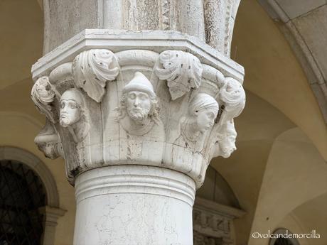 Curiosidades de la plaza de San Marco. 42720B05-0B77-43E8-B887-7DA02A30C319.jpeg