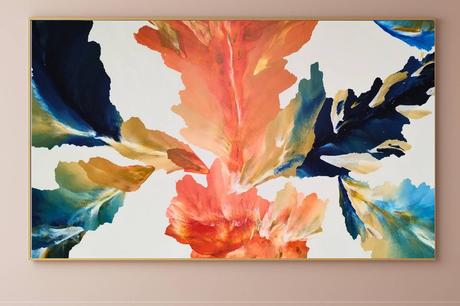 La DANA de 2024 que inundó su hogar dio forma a una artista; Marta Raga convierte el barro en belleza