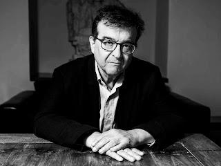 DE LA ELECCIÓN ENTRE DEMOCRACIA O AUTOCRACIA DE LA ELECCIÓN ENTRE DEMOCRACIA O AUTOCRACIA