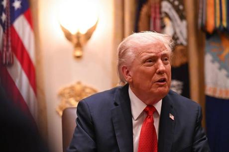 Trump asegura que sus «aliados» en Oriente Próximo están dispuestos a «enderezar» a Hamás si viola el acuerdo