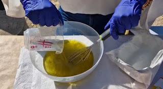 ELABORACIÓN DE JABÓN NATURAL ELABORACIÓN DE JABÓN NATURAL