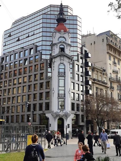 Recorriendo Buenos Aires: Plaza Lavalle. 20180529_122527.jpg