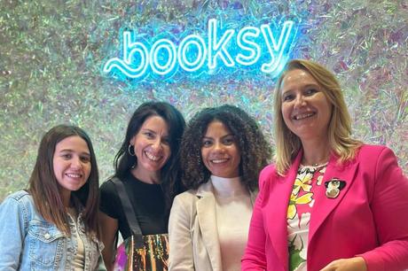 Pau Centro Estético Integral impulsa su formación continua en Look Madrid Pau Centro Estético Integral impulsa su formación continua en Look Madrid