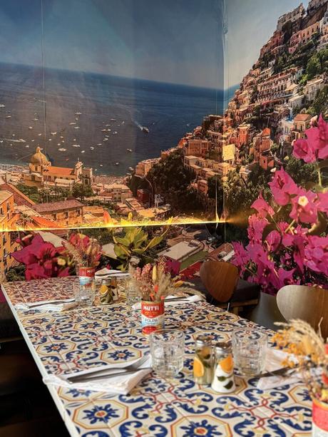 Barcelona tiene un nuevo y suculento Número Diez, el restaurante que rinde homenaje a la Napóles de Maradona