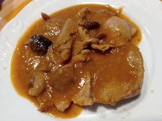 Carne en salsa con setas