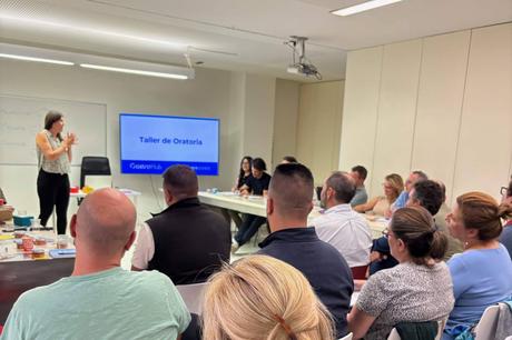 Grupo2000 impulsa los contratos de formación como clave para el empleo y la competitividad empresarial Grupo2000 impulsa los contratos de formación como clave para el empleo y la competitividad empresarial