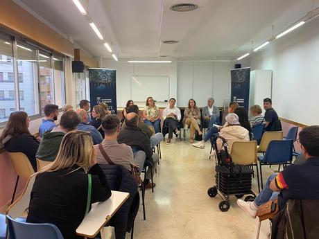 Movilidad, limpieza y actos incívicos centran el encuentro de Serrano con los vecinos del Distrito 1 de Albacete