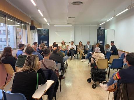 Movilidad, limpieza y actos incívicos centran el encuentro de Serrano con los vecinos del Distrito 1 de Albacete