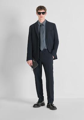 Antony Morato,FW 25/26,moda masculina,Lisboa,estilo urbano,elegancia contemporánea,menswear,tendencias otoño invierno,moda italiana,chaquetas híbridas,terciopelo,ripstop,siluetas deconstruidas,street style,urban fashion,colección masculina,lookbook,moda hombre,fashion masculino,style,