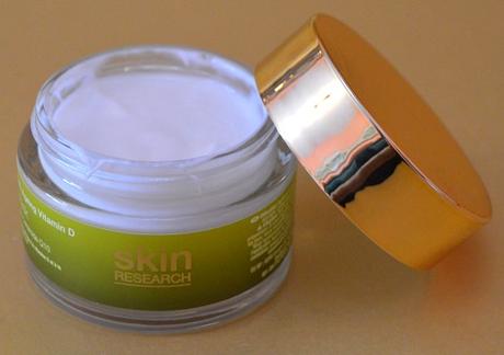 La mascarilla facial “Anti-Ageing Vitamin D & Ceramide Q10 Mask” de SKIN RESEARCH